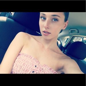 Meet your Posher, Kayla